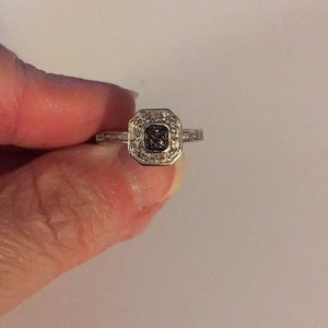 Ladies .925 Sterling silver and black onyx ring